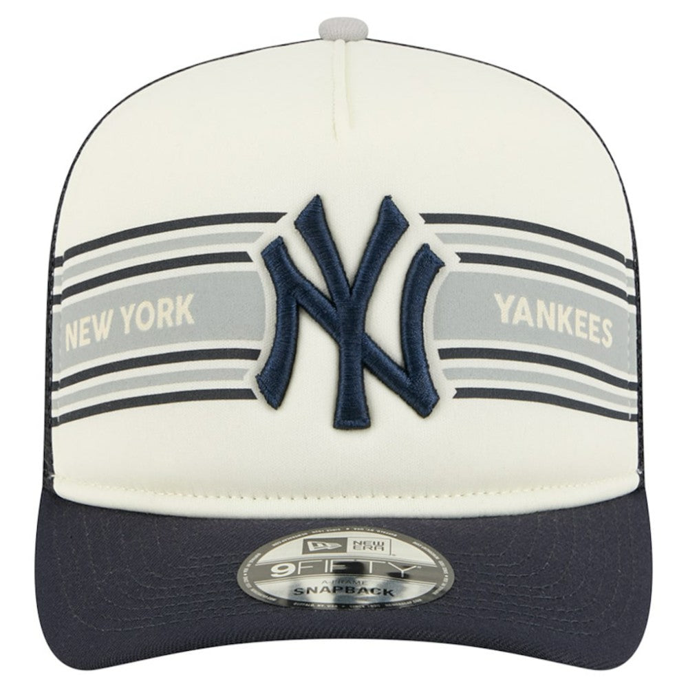 New York Yankees Banner A-Frame 9FIFTY Trucker Snapback Hat - Cream/Navy | New Era