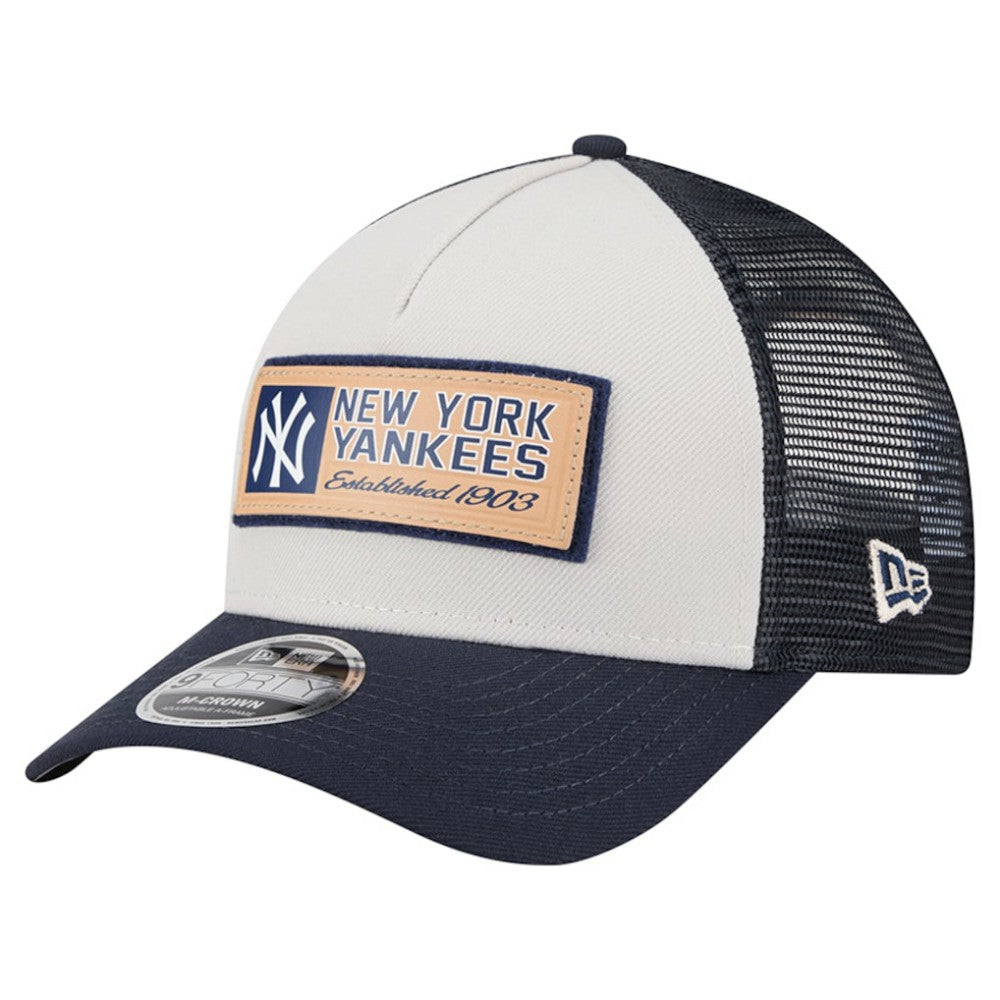New York Yankees Text A-Frame Trucker 9FORTY Hat - Stone/Navy | New Era