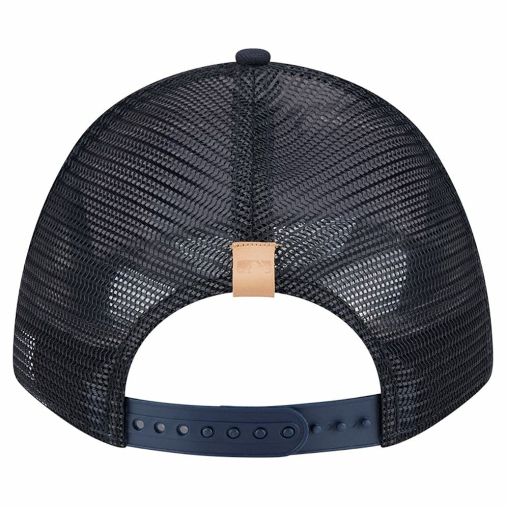 New York Yankees Text A-Frame Trucker 9FORTY Hat - Stone/Navy | New Era