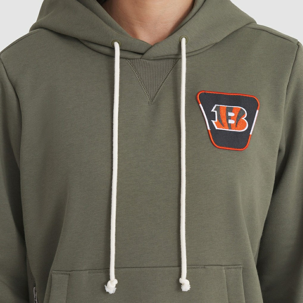 Cincinnati Bengals Women's 2025 Salute to Service Sideline Standard Issue Dri-FIT Hoodie - Olive | Nike for sale