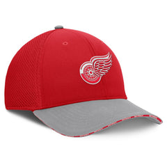 Detroit Red Wings Fanatics Fundamentals Span Flex Hat Red