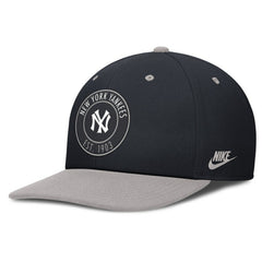 New York Yankees Cooperstown Collection Pro Dri-FIT Snapback Hat - Navy/Gray | Nike