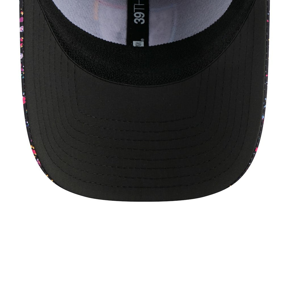 Las Vegas Raiders New Era 2025 NFL Crucial Catch 39THIRTY Flex Hat - Black on sale