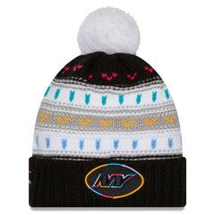 New York Jets New Era Women's 2025 NFL Crucial Catch Cuffed Knit Hat with Pom - Black cheap