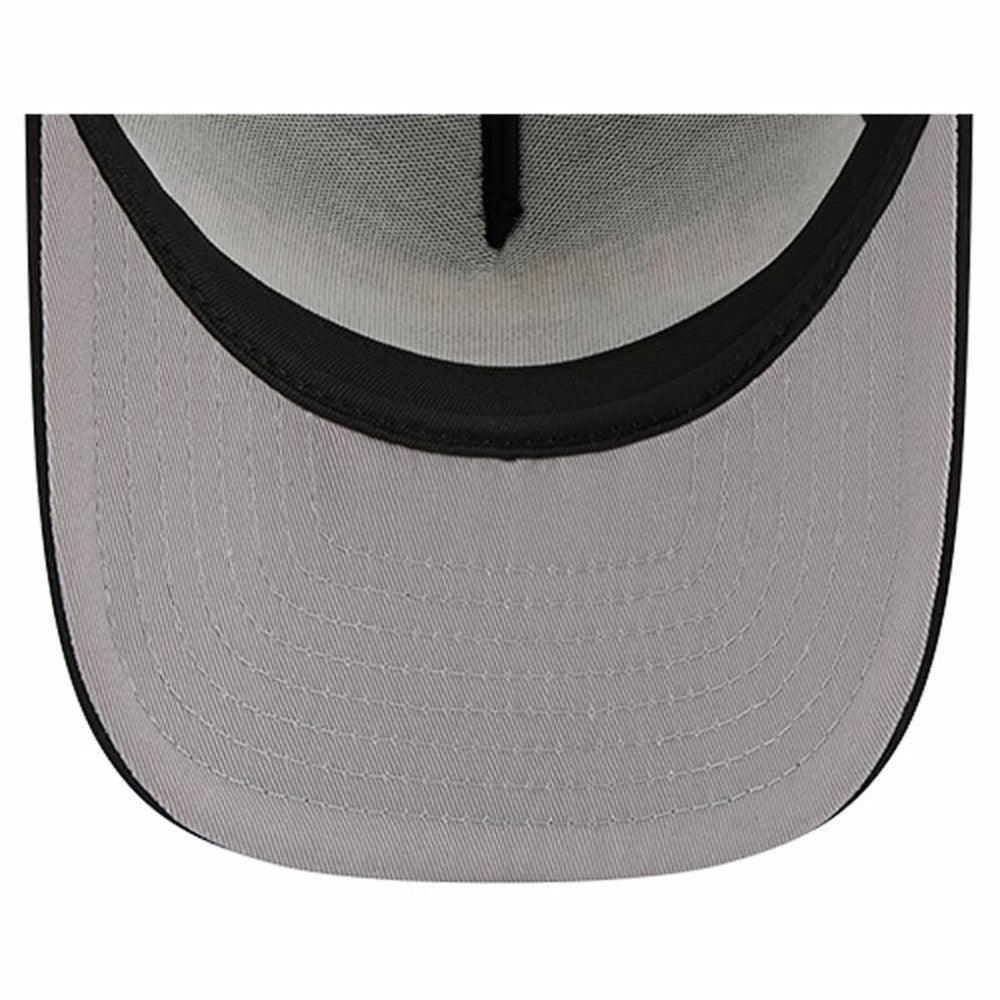 San Francisco Giants Vintage Arched Foam Front 9FIFTY A-Frame Adjustable Trucker Hat - Black | New Era