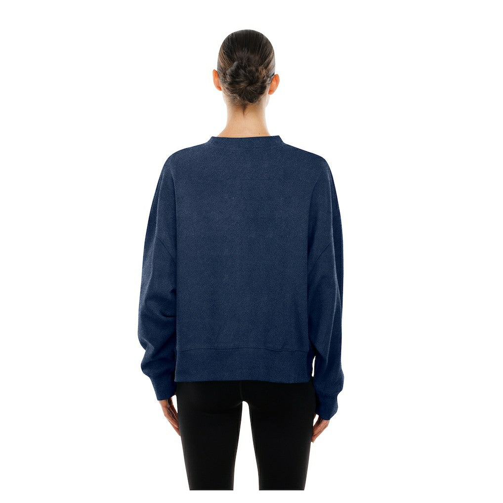 Dallas Cowboys New Era Women's Oversized Throwback Mineral Wash Crew Neck Sweatshirt - Navy outlet
