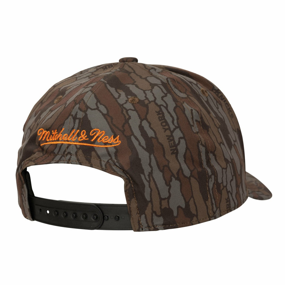 New York Knicks Hidden Pro-Crown Adjustable Hat - Camo | Mitchell & Ness for sale