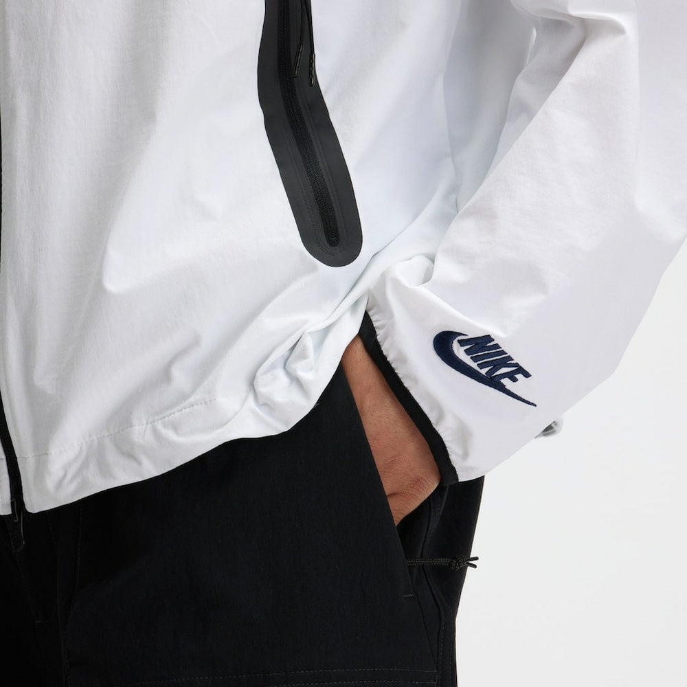 New England Patriots 2025 Rivalries Collection Tech Raglan Full-Zip Jacket - White | Nike online