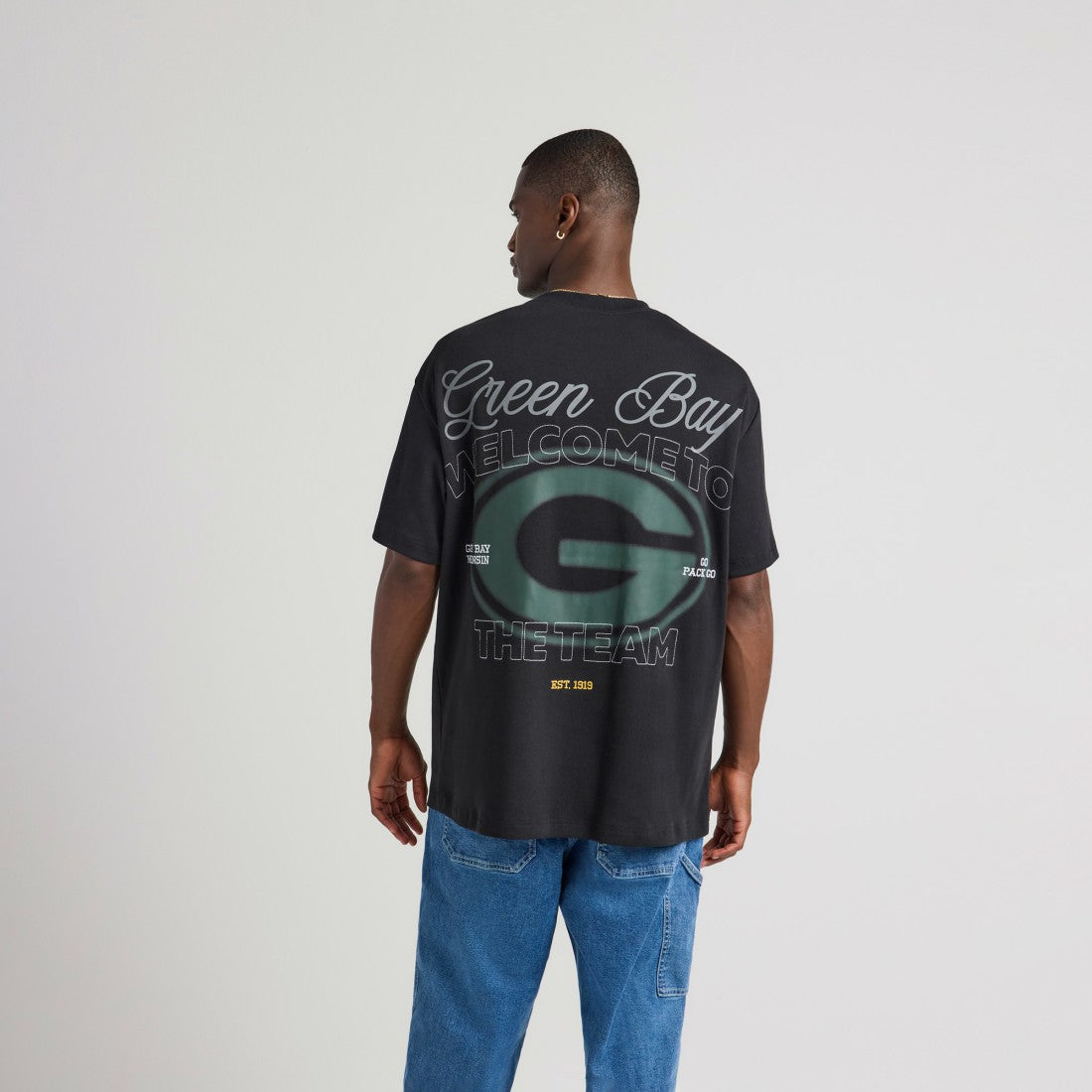 Green Bay Packers Off Season x NFL Unisex Graphic T-Shirt - Black online