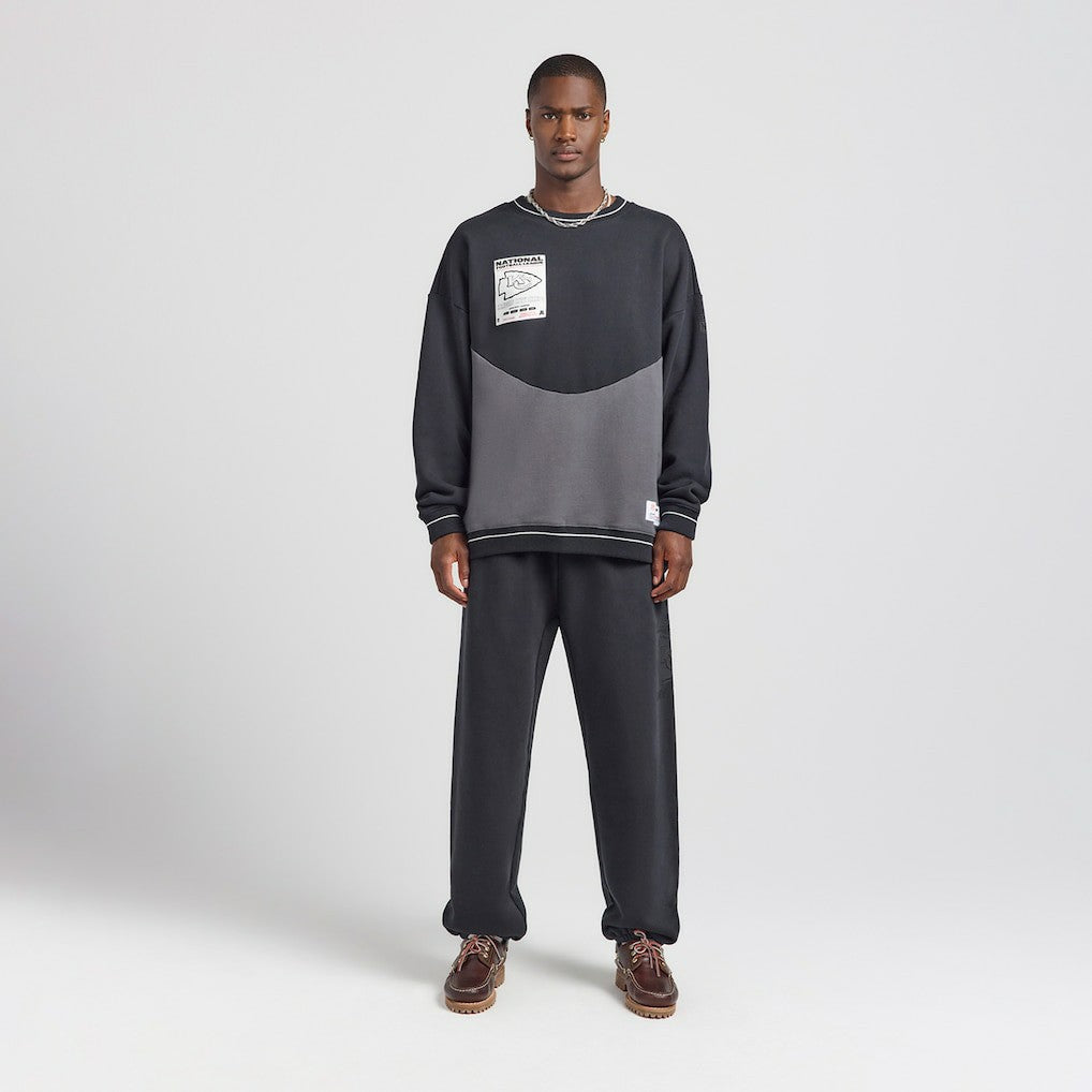 Kansas City Chiefs Off Season x NFL Unisex Fleece Sweatshirt - Black for sale