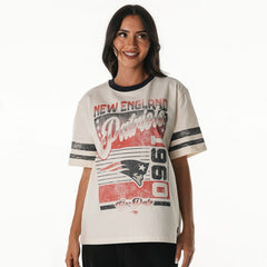 New England Patriots The Wild Collective Women's Vintage Drop Shoulder Oversized Boyfriend T-Shirt - Cream sale