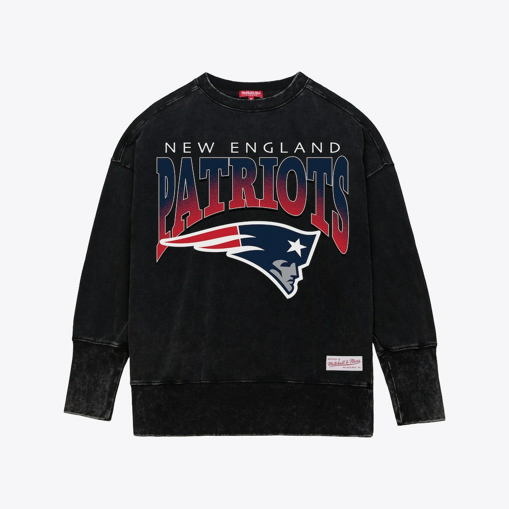 New England Patriots Women's Delineate Mineral Wash Crewneck Sweatshirt - Black online