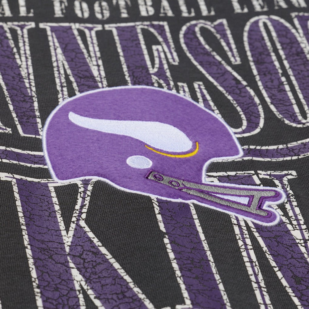 Minnesota Vikings Downtown Crew Vintage Logo Sweatshirt - Black cheap