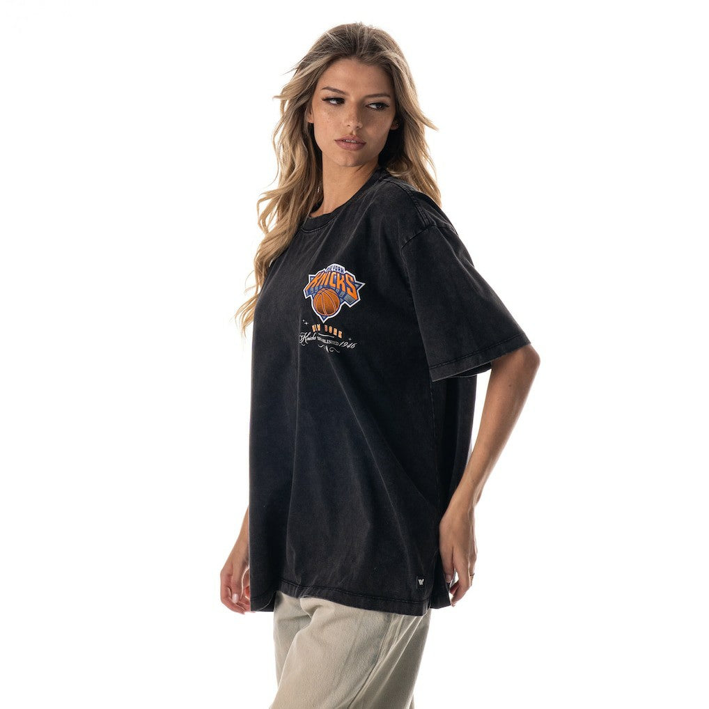 New York Knicks The Wild Collective Unisex Oversized Streetwear T-Shirt - Black on sale