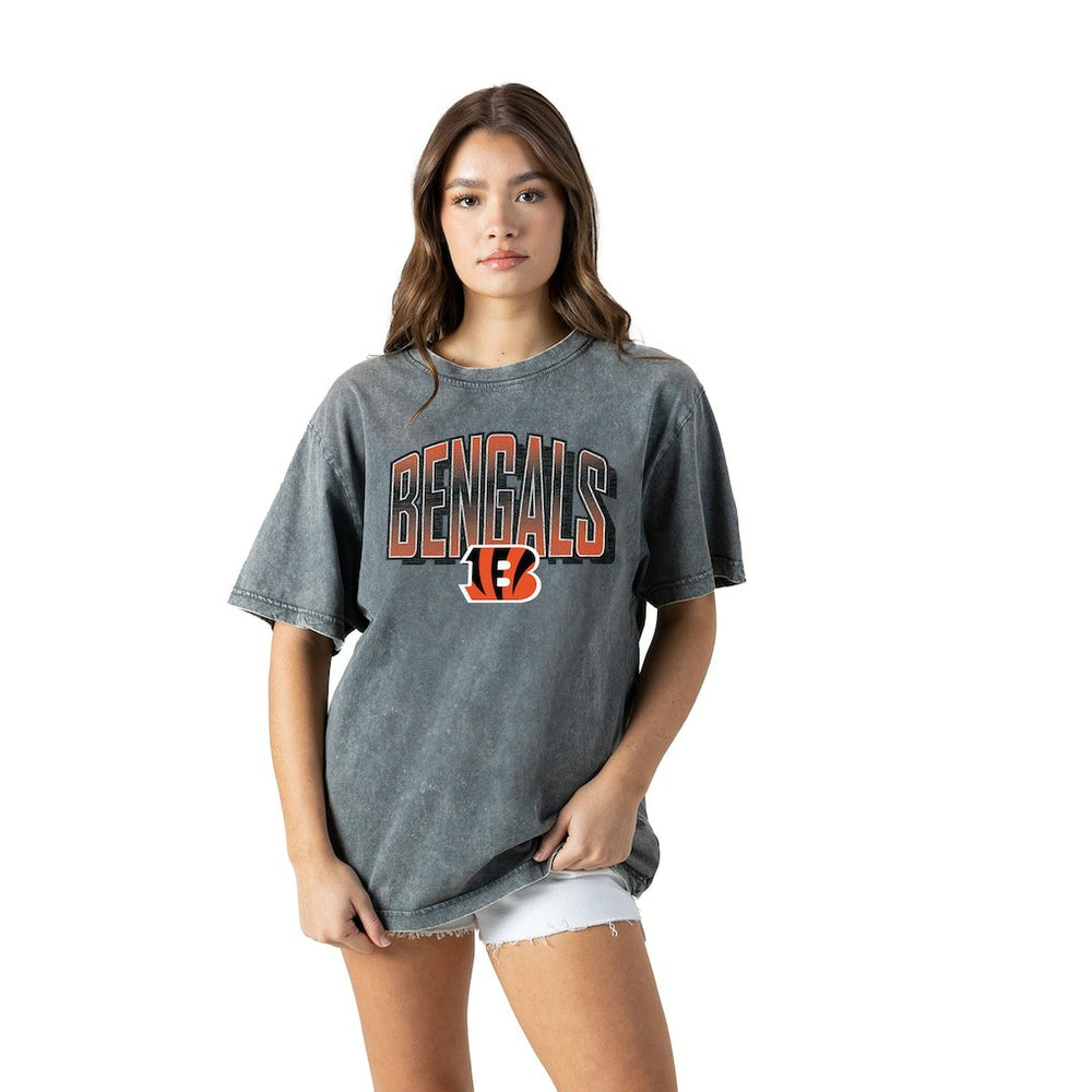 Cincinnati Bengals Gameday Couture Women's Peak Performance Oversized Snow Wash T-Shirt - Gray outlet