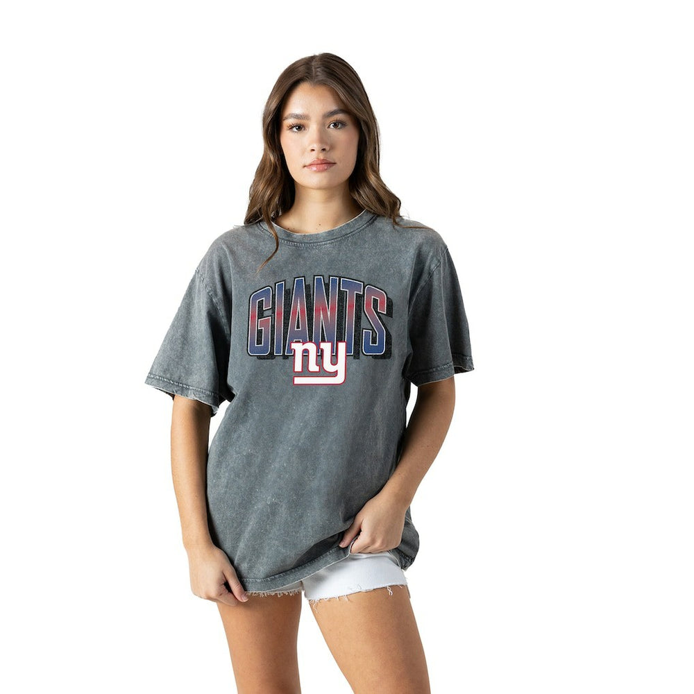 New York Giants Gameday Couture Women's Peak Performance Oversized Snow Wash T-Shirt - Gray on sale