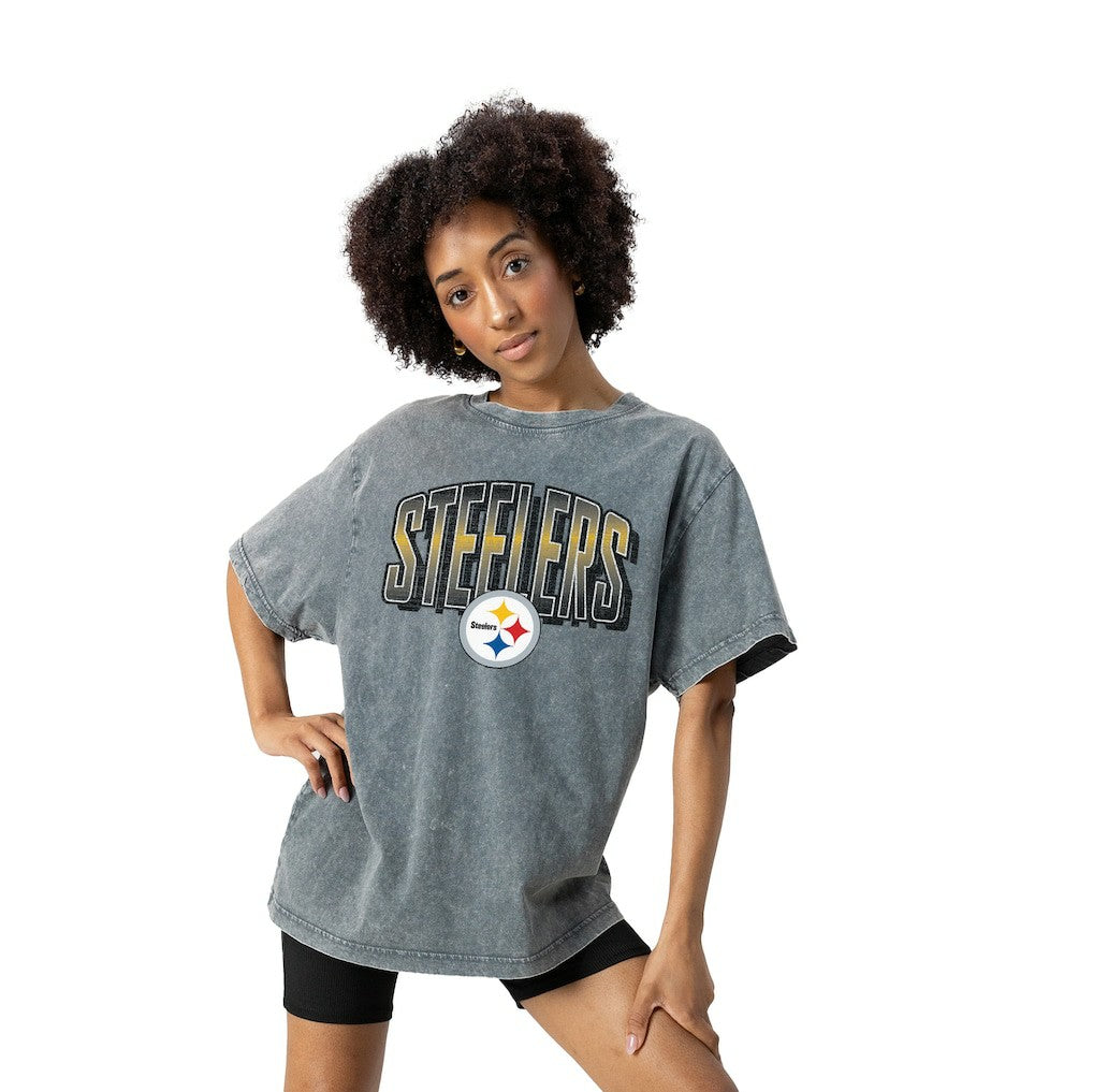 Pittsburgh Steelers Gameday Couture Women's Peak Performance Oversized Snow Wash T-Shirt - Gray for sale
