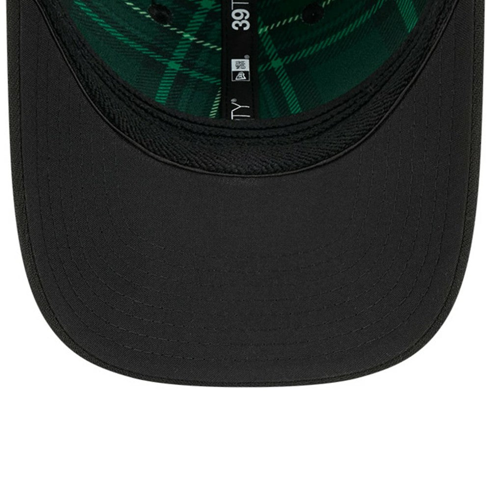 Boston Red Sox 2026 St. Patrick's Day 39THIRTY Flex Hat - Black | New Era