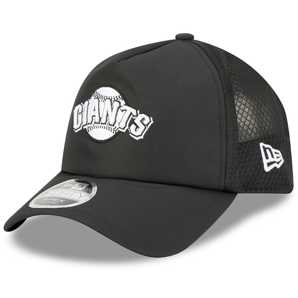 San Francisco Giants 2026 Batting Practice Alternate Apex 9FORTY Adjustable Hat - Black | New Era