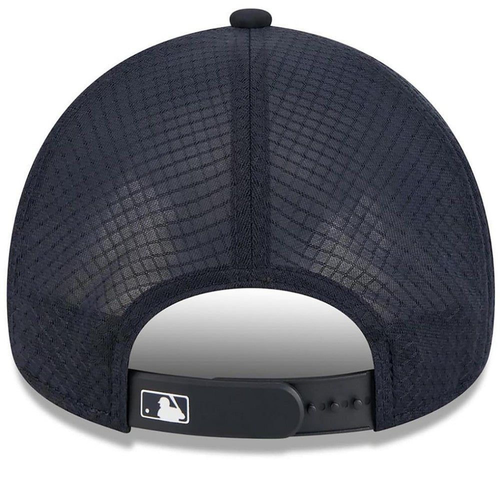 Detroit Tigers 2026 Batting Practice Alternate Apex 9FORTY Adjustable Hat - Navy | New Era