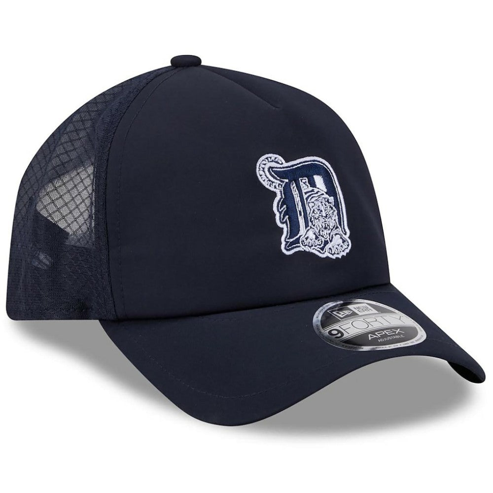 Detroit Tigers 2026 Batting Practice Alternate Apex 9FORTY Adjustable Hat - Navy | New Era