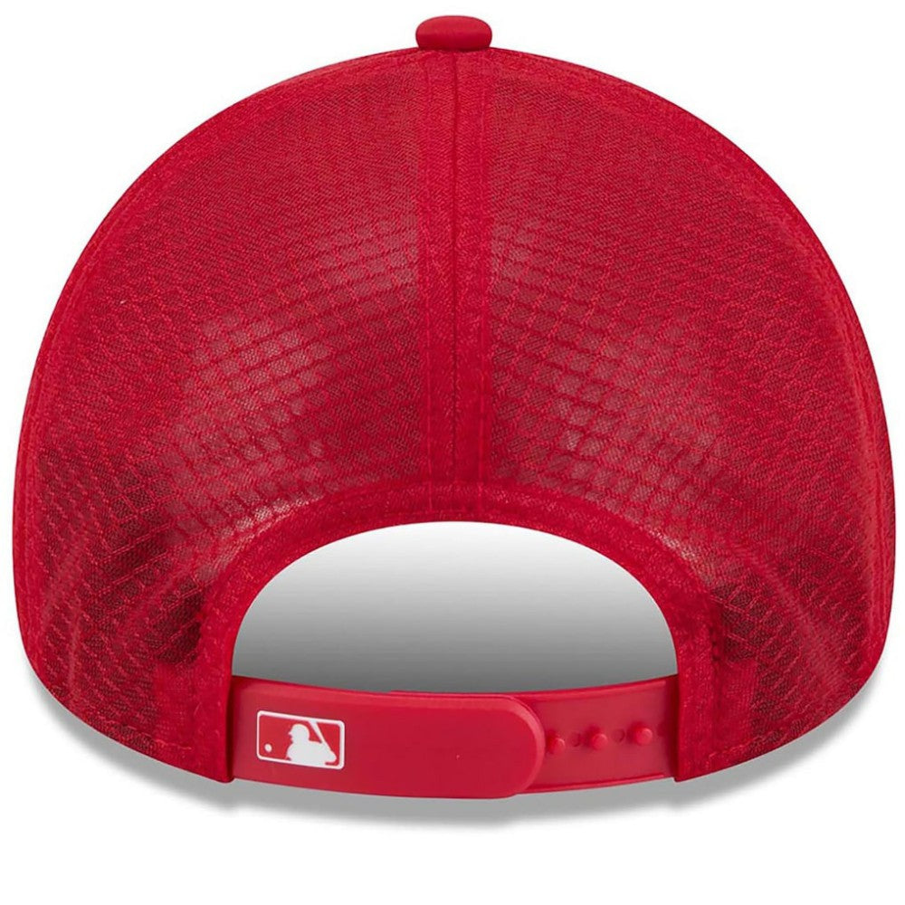 New York Yankees 2026 Batting Practice Alternate Apex 9FORTY Adjustable Hat - Red | New Era