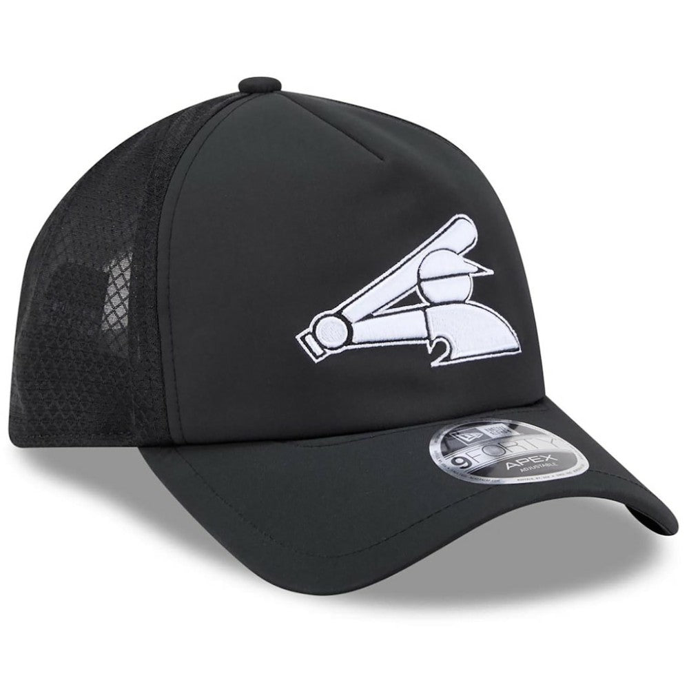 Chicago White Sox 2026 Batting Practice Alternate Apex 9FORTY Adjustable Hat - Black | New Era