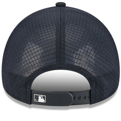 Chicago Cubs 2026 Batting Practice Alternate Apex 9FORTY Adjustable Hat - Navy | New Era