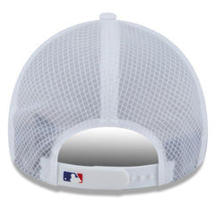 Philadelphia Phillies 2026 Batting Practice Apex 9FORTY Adjustable Trucker Hat - White | New Era