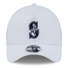Seattle Mariners 2026 Batting Practice Apex 9FORTY Adjustable Trucker Hat - White | New Era