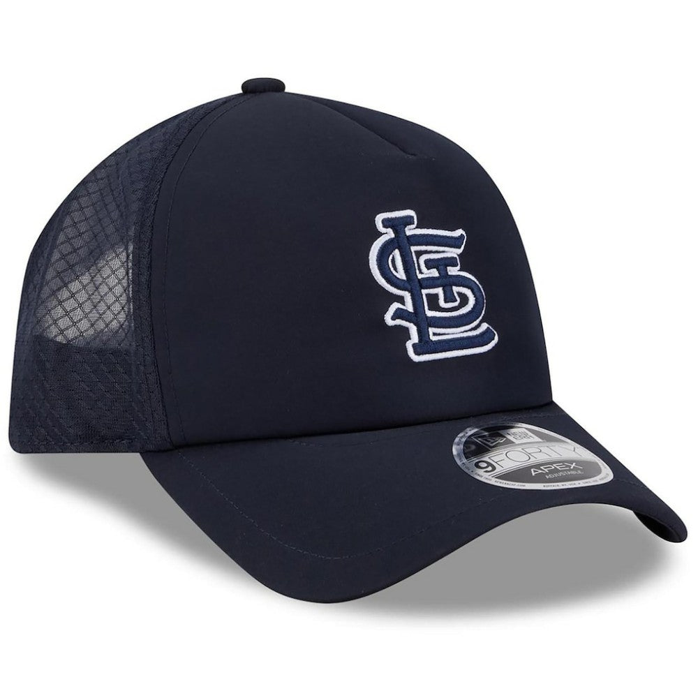 St. Louis Cardinals 2026 Batting Practice Apex 9FORTY Adjustable Trucker Hat - Navy | New Era