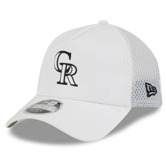 Colorado Rockies 2026 Batting Practice Apex 9FORTY Adjustable Trucker Hat - White | New Era
