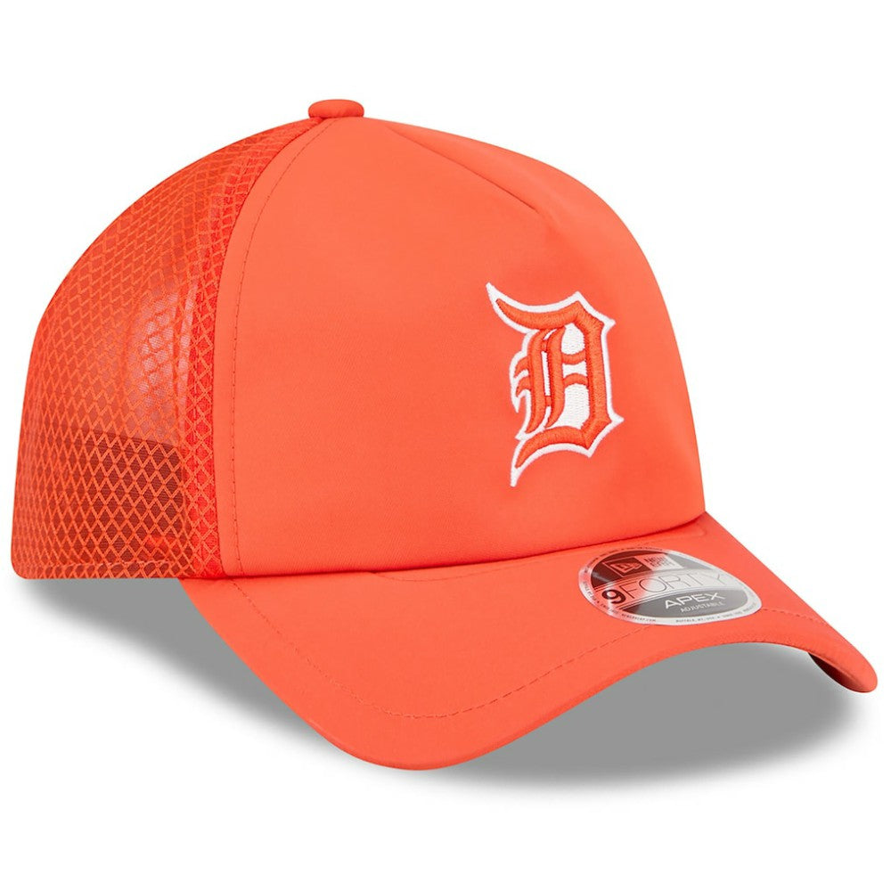 Detroit Tigers 2026 Batting Practice Apex 9FORTY Adjustable Trucker Hat - Orange | New Era