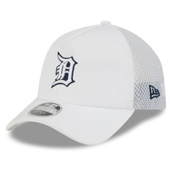 Detroit Tigers 2026 Batting Practice Apex 9FORTY Adjustable Trucker Hat - White | New Era