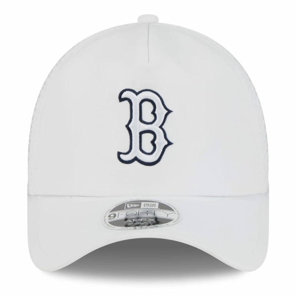 Boston Red Sox 2026 Batting Practice Apex 9FORTY Adjustable Trucker Hat - White | New Era