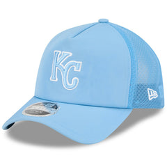 Kansas City Royals 2026 Batting Practice Apex 9FORTY Adjustable Trucker Hat - Light Blue | New Era