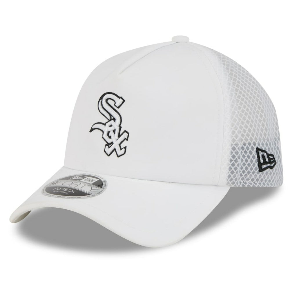 Chicago White Sox 2026 Batting Practice Apex 9FORTY Adjustable Trucker Hat - White | New Era