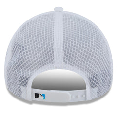 Miami Marlins 2026 Batting Practice Apex 9FORTY Adjustable Trucker Hat - White | New Era