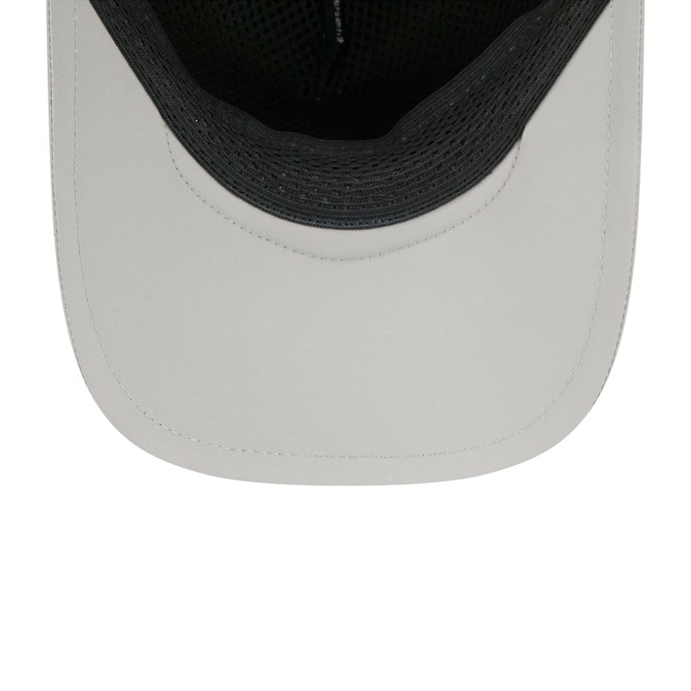 New York Yankees 2026 Batting Practice Apex 9FORTY Adjustable Trucker Hat - Gray | New Era