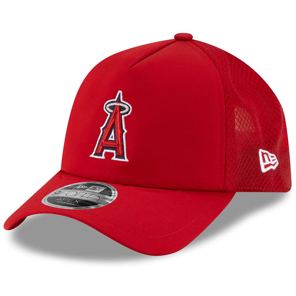 Los Angeles Angels 2026 Batting Practice Apex 9FORTY Adjustable Trucker Hat - Red | New Era