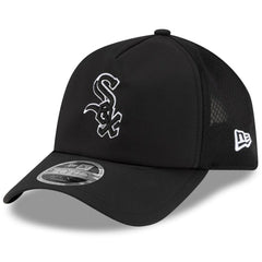 Chicago White Sox 2026 Batting Practice Apex 9FORTY Adjustable Trucker Hat - Black | New Era
