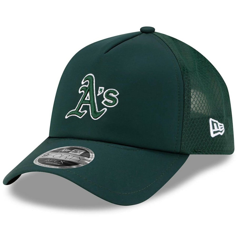 Athletics 2026 Batting Practice Apex 9FORTY Adjustable Trucker Hat - Green | New Era