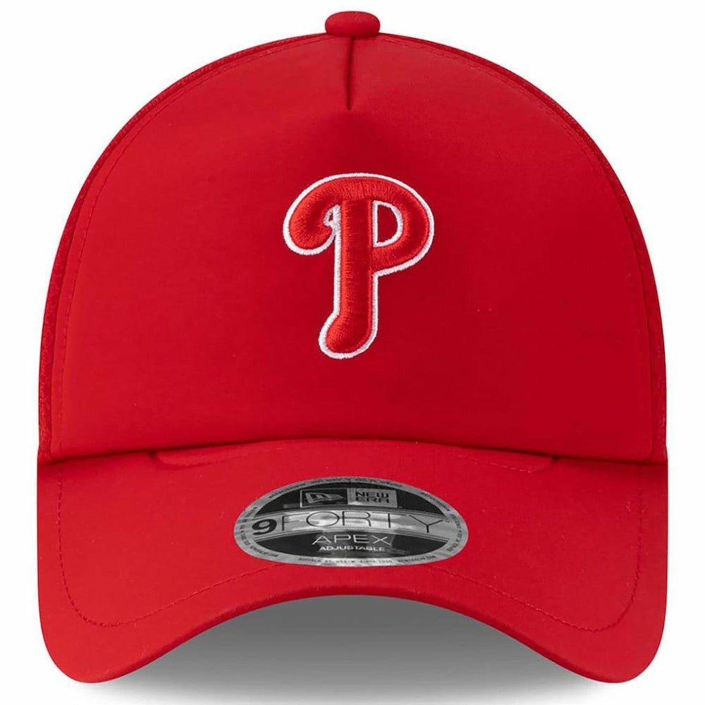 Philadelphia Phillies 2026 Batting Practice Apex 9FORTY Adjustable Trucker Hat - Red | New Era