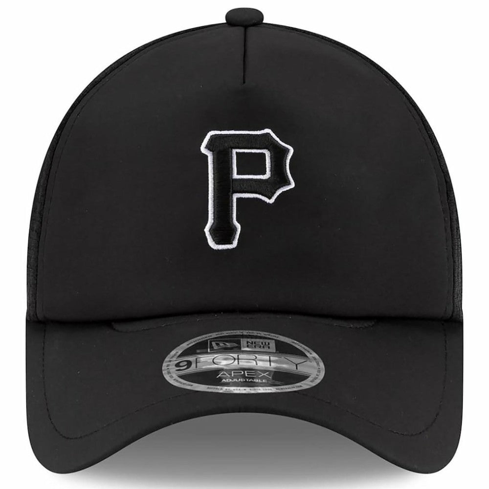 Pittsburgh Pirates 2026 Batting Practice Apex 9FORTY Adjustable Trucker Hat - Black | New Era