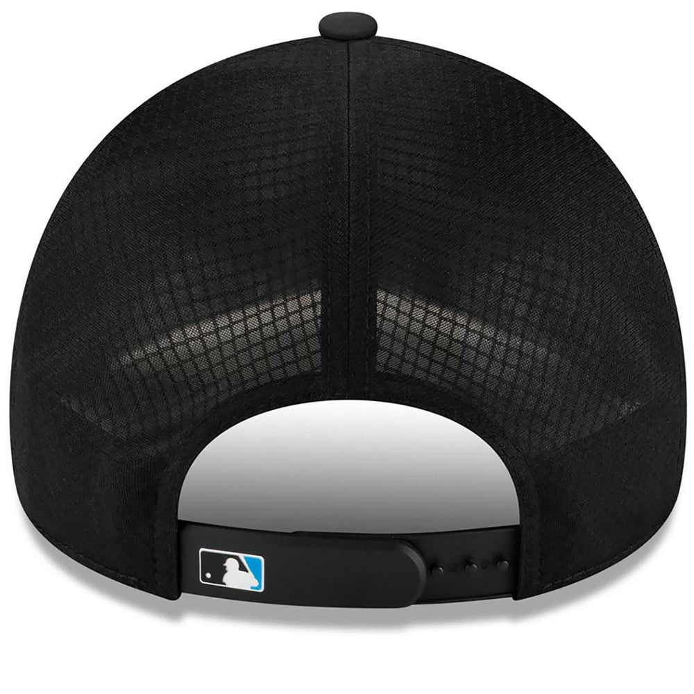 Miami Marlins 2026 Batting Practice Apex 9FORTY Adjustable Trucker Hat - Black | New Era
