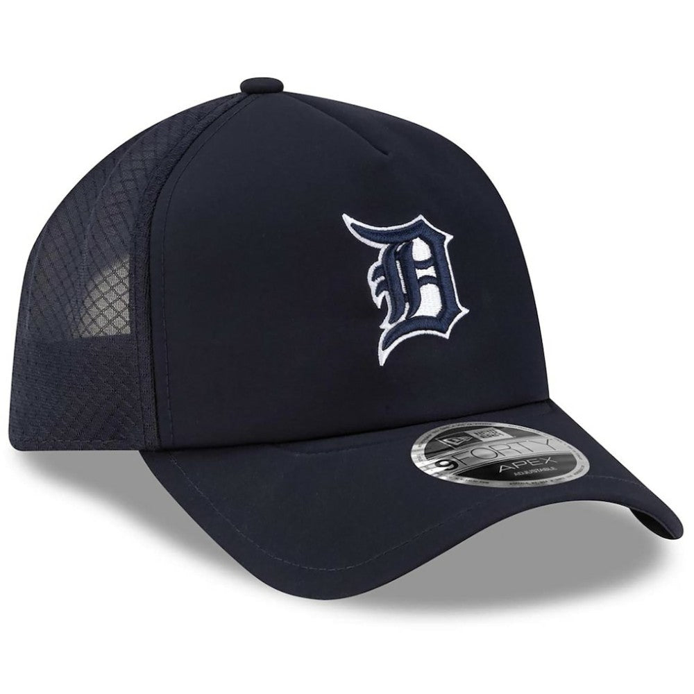 Detroit Tigers 2026 Batting Practice Apex 9FORTY Adjustable Trucker Hat - Navy | New Era