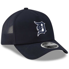 Detroit Tigers 2026 Batting Practice Apex 9FORTY Adjustable Trucker Hat - Navy | New Era