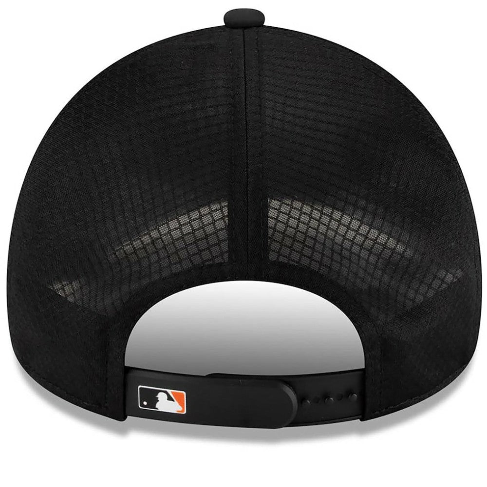 San Francisco Giants 2026 Batting Practice Apex 9FORTY Adjustable Trucker Hat - Black | New Era
