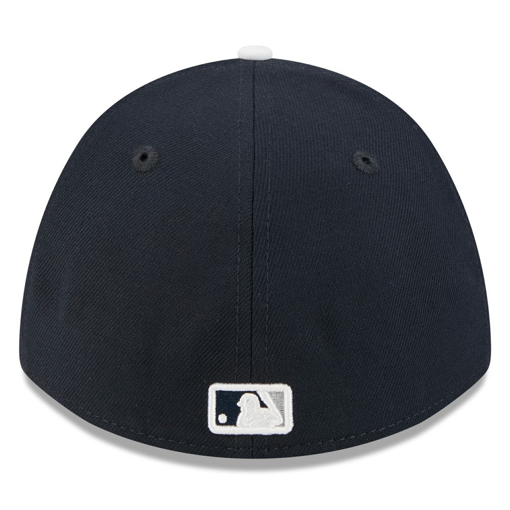 New York Yankees 2026 Spring Training M-Crown 39THIRTY Flex Hat - Navy/White | New Era