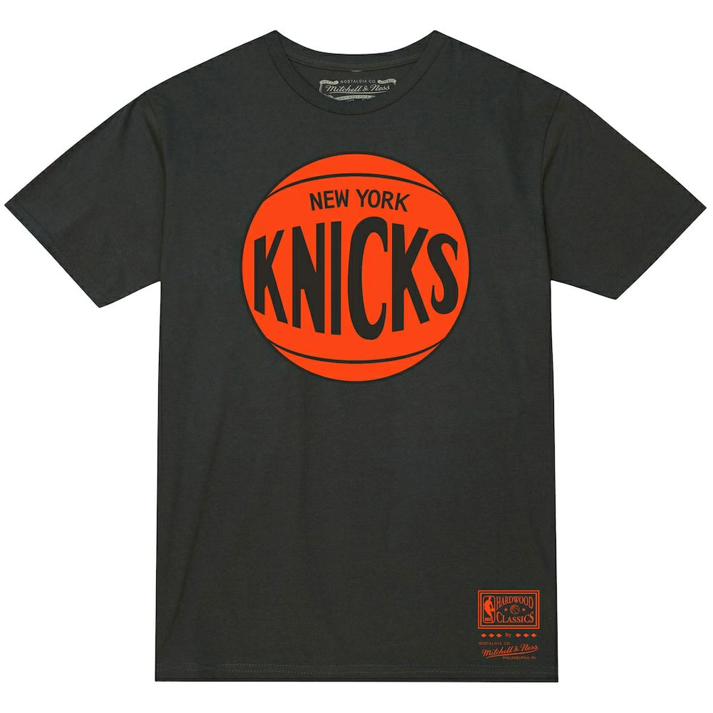 New York Knicks Unisex Hardwood Classics MVP Logo T-Shirt - Heather Charcoal | Mitchell & Ness on sale